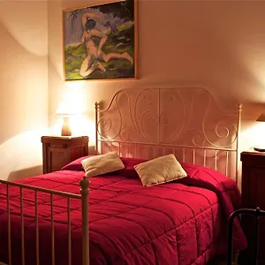 3* Pensión La Casa Di Elide